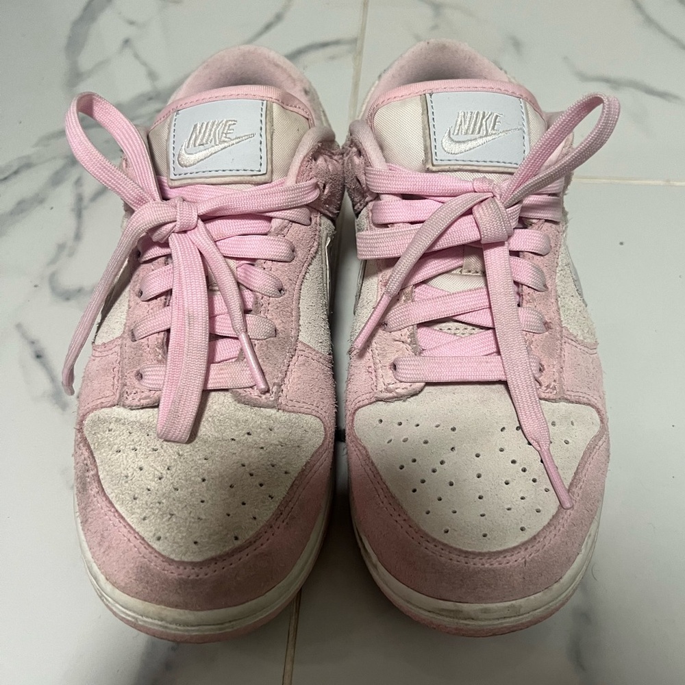 Nike Woman's Dunk Low LX 'Pink Foam'